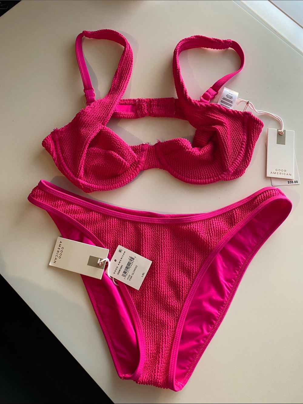 NWT Good American Bright Pink Textured Underwire Bikini Set